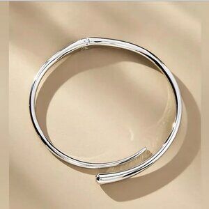 Anthropologie Chunky Molten Choker Necklace